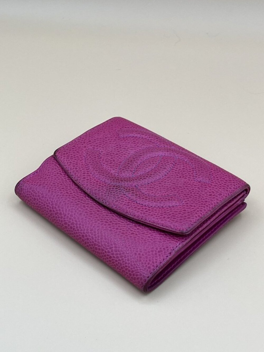 Chanel Magenta Caviar Leather CC Logo Compact Wallet Gold Hardware Made in Italy